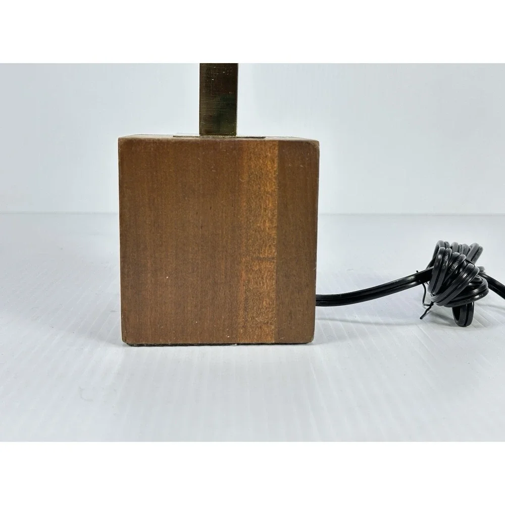Vintage Mid Century Modern Brass And Wood Table‎ Lamp 26
